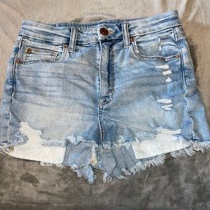 American Eagle Curvy Hi-Rise Shorts